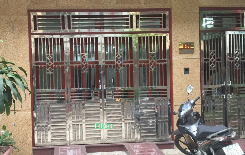 Lắp đặt cửa INOX tại Huyện Thanh Oai