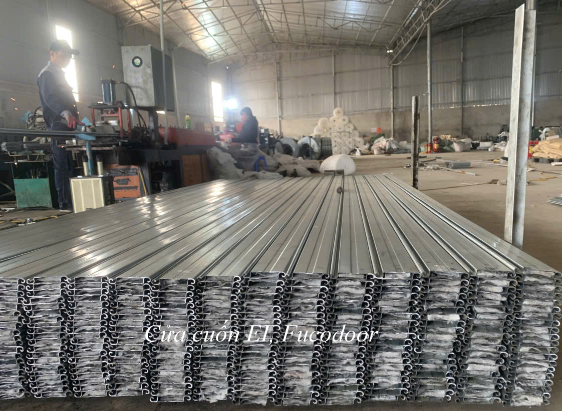 Sản xuất cửa cuốn sơn tĩnh điện