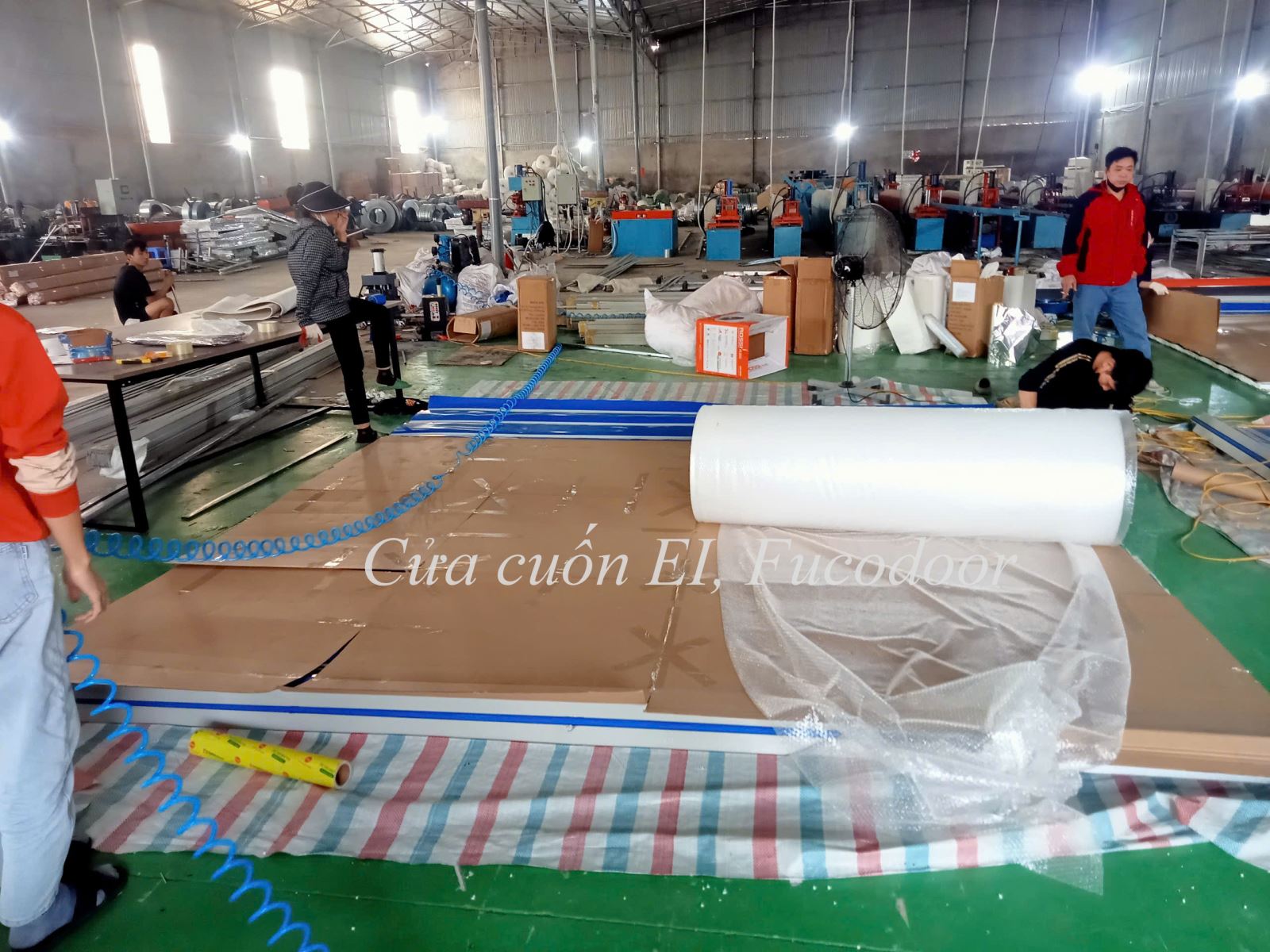 Cửa cuốn chống cháy EI 60 phút, Cửa cuốn ngăn cháy E120, cửa cuốn ngăn cháy E90, cửa cuốn ngăn cháy E70, cửa cuốn ngăn cháy E60
